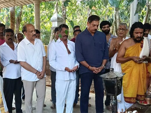 Ravi Shastri